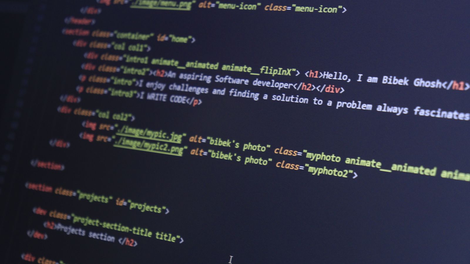 Código de programação exibido em uma tela
